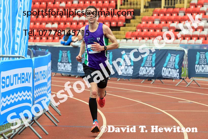 Gateshead Half Marathon, 2024 Gateshead Marathon, Half Marathon and 10k, Gateshead Stadium.  Photo: David T. Hewitson/Sports for All Pics